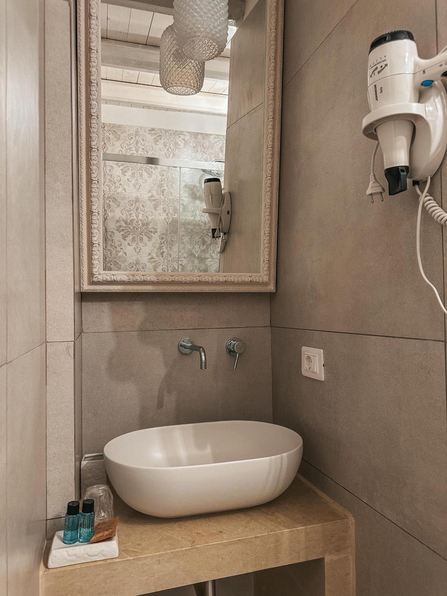 Palazzo Alma Luxury Rooms Casarano Εξωτερικό φωτογραφία