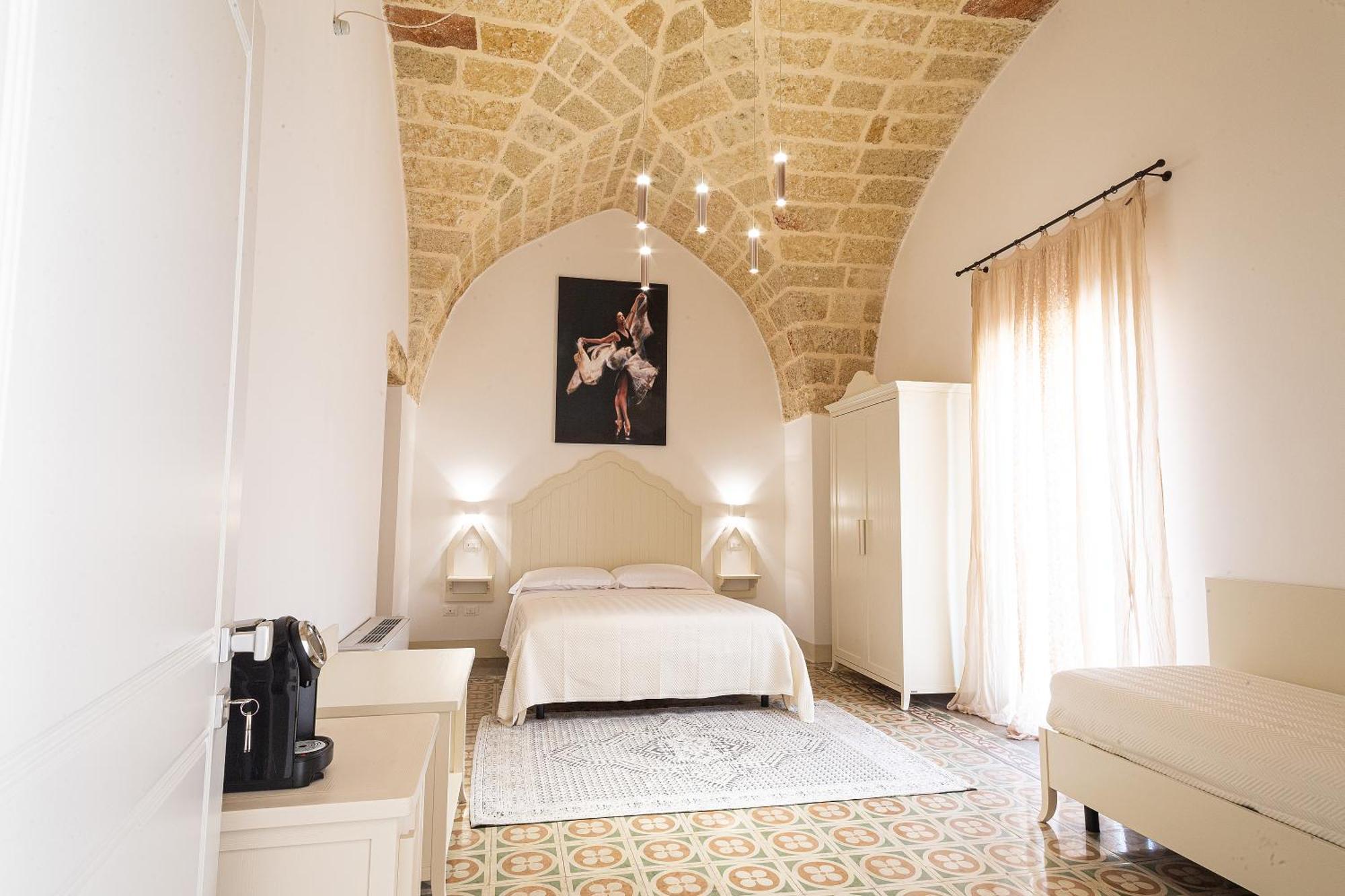 Palazzo Alma Luxury Rooms Casarano Εξωτερικό φωτογραφία