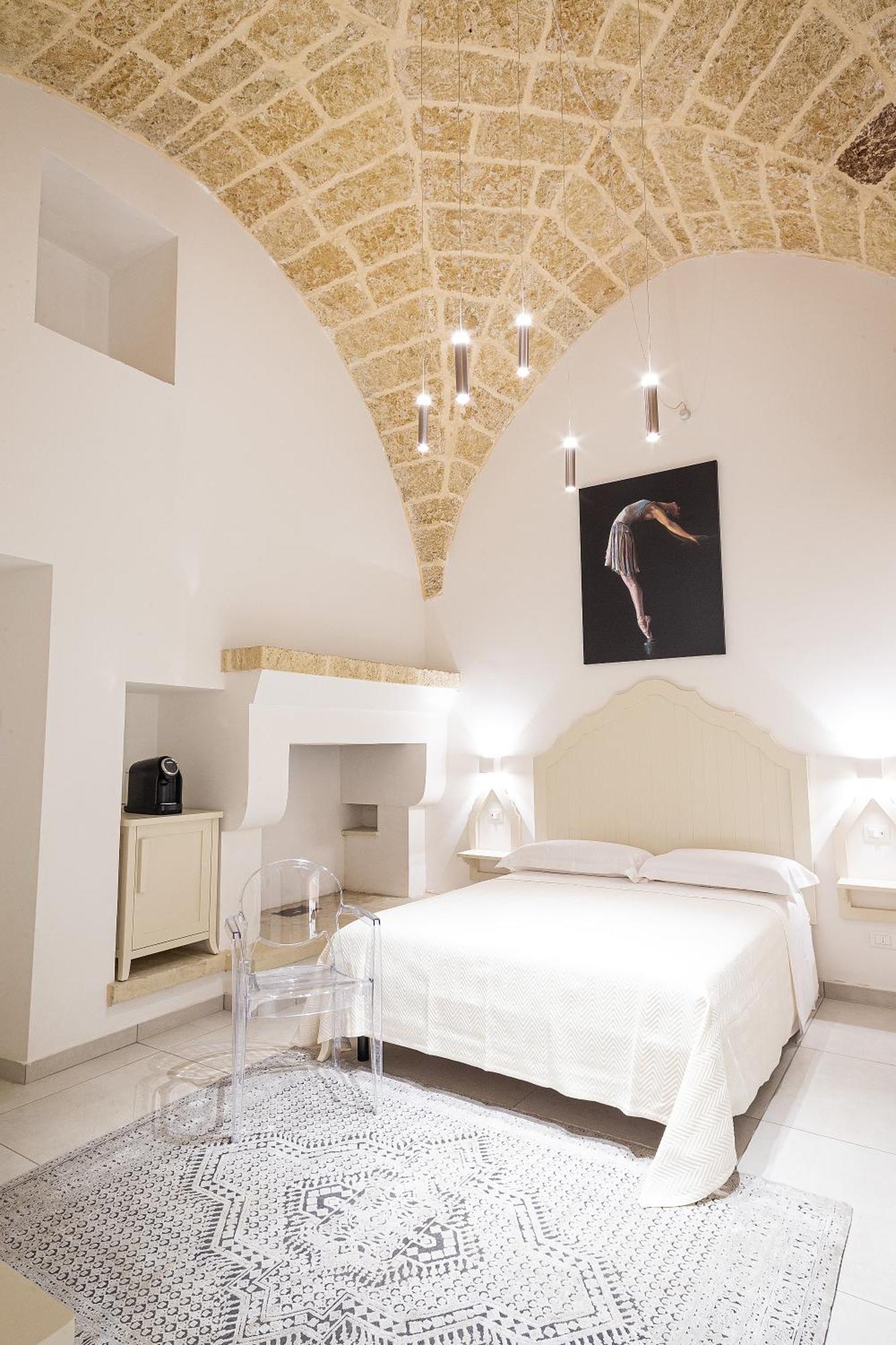 Palazzo Alma Luxury Rooms Casarano Εξωτερικό φωτογραφία